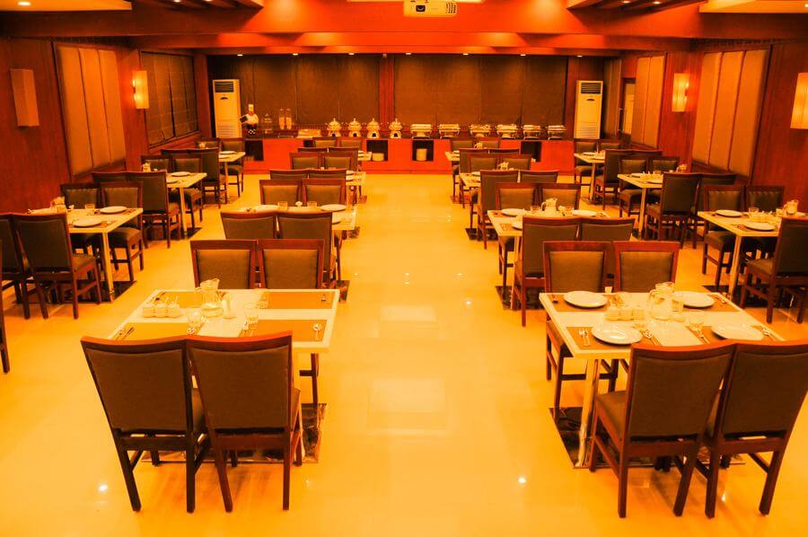 Dining Tables at The Curry Restaurant in Kanyakumari 